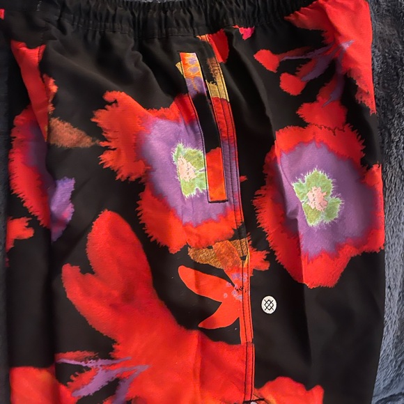 Stance - Picture 2 of 3